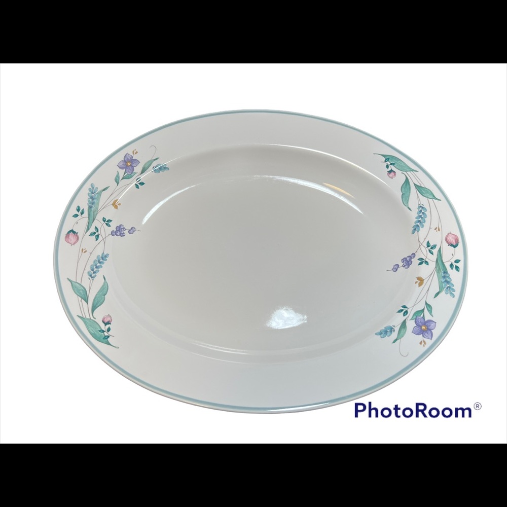 Pfaltzgraff April 14” Oval Serving Platter / Pasta Bowl Green Trim Spring Floral